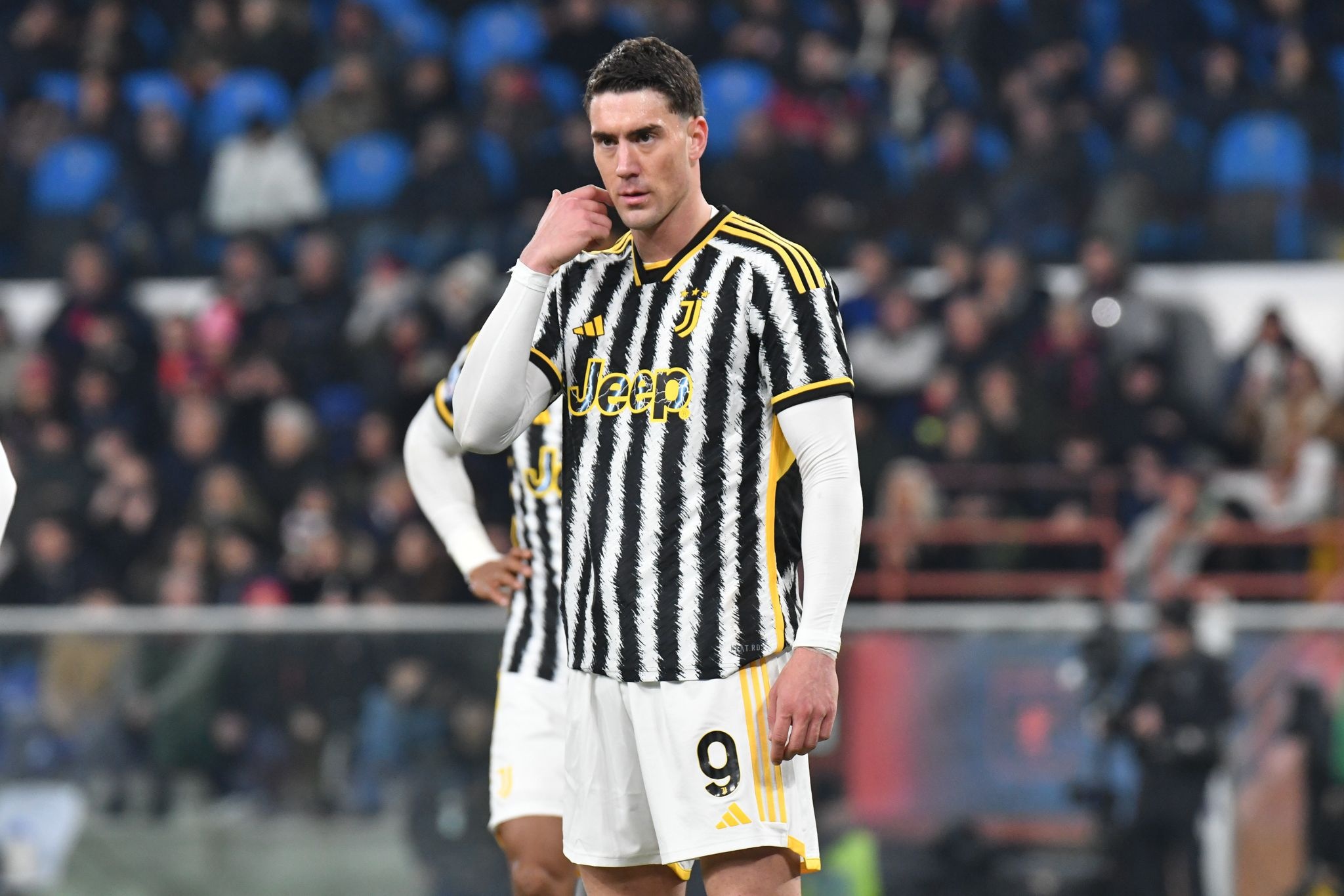 包含AC米兰战平尤文，德布劳内扑点救主德甲的词条