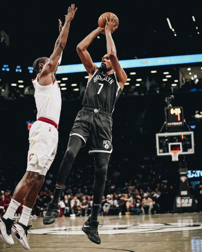 开云体育app-灰熊连胜达四场，客场击败篮网